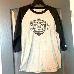 Men’s Adidas 3/4 Length Sleeve T-Shirt size Medium